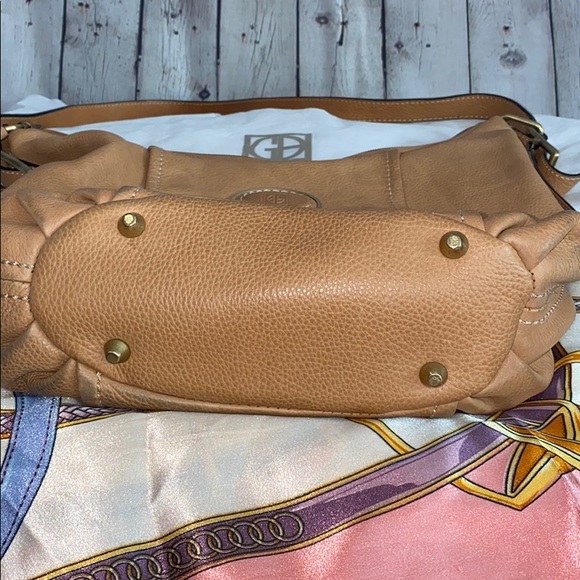 Giani Bernini Tan Genuine Leather tote - Picture 6 of 8